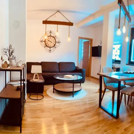 アパート Zimska Prica