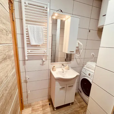 Zimska Prica アパート *