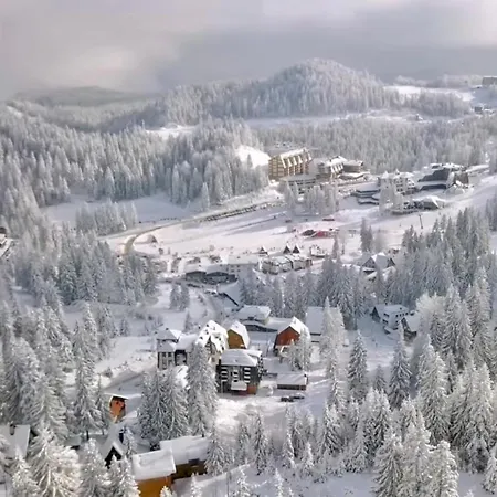 アパート Zimska Prica